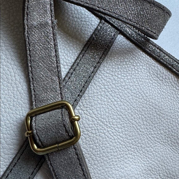 Fossil Crossbody bag with adjustable strap Womens pebbled leather sparkle strap - Picture 5 of 14